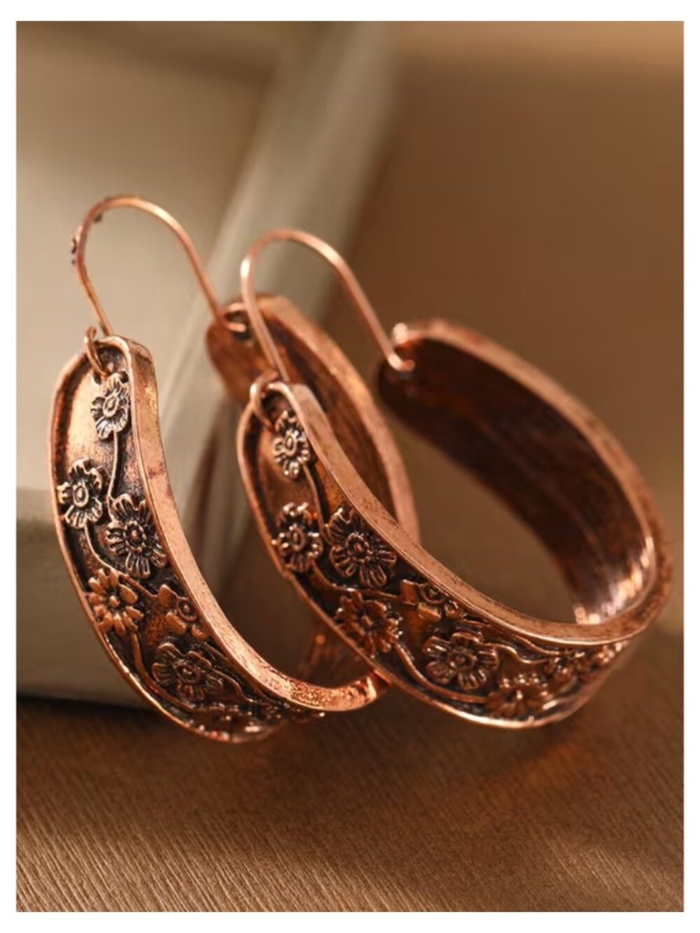 Vintage Boho Copper Floral Carved Wide Chunky Open J Hoop Earrings Antique Style - Picture 4 of 10